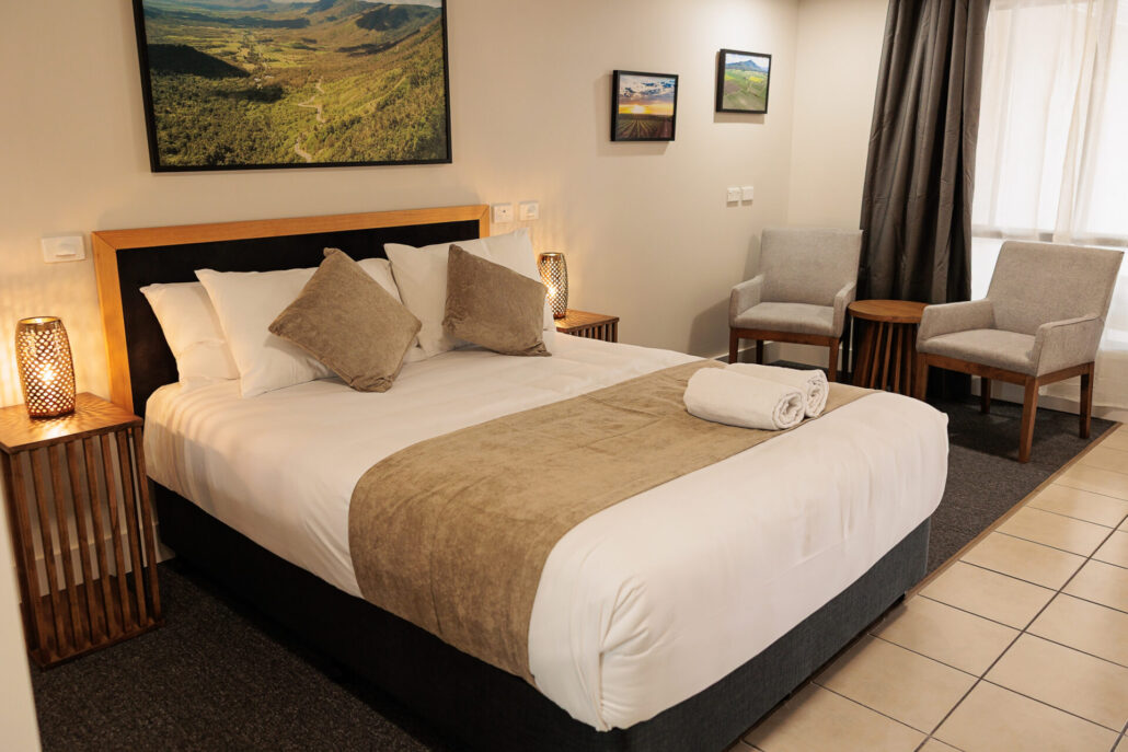 260318-SOU003-004-WEB