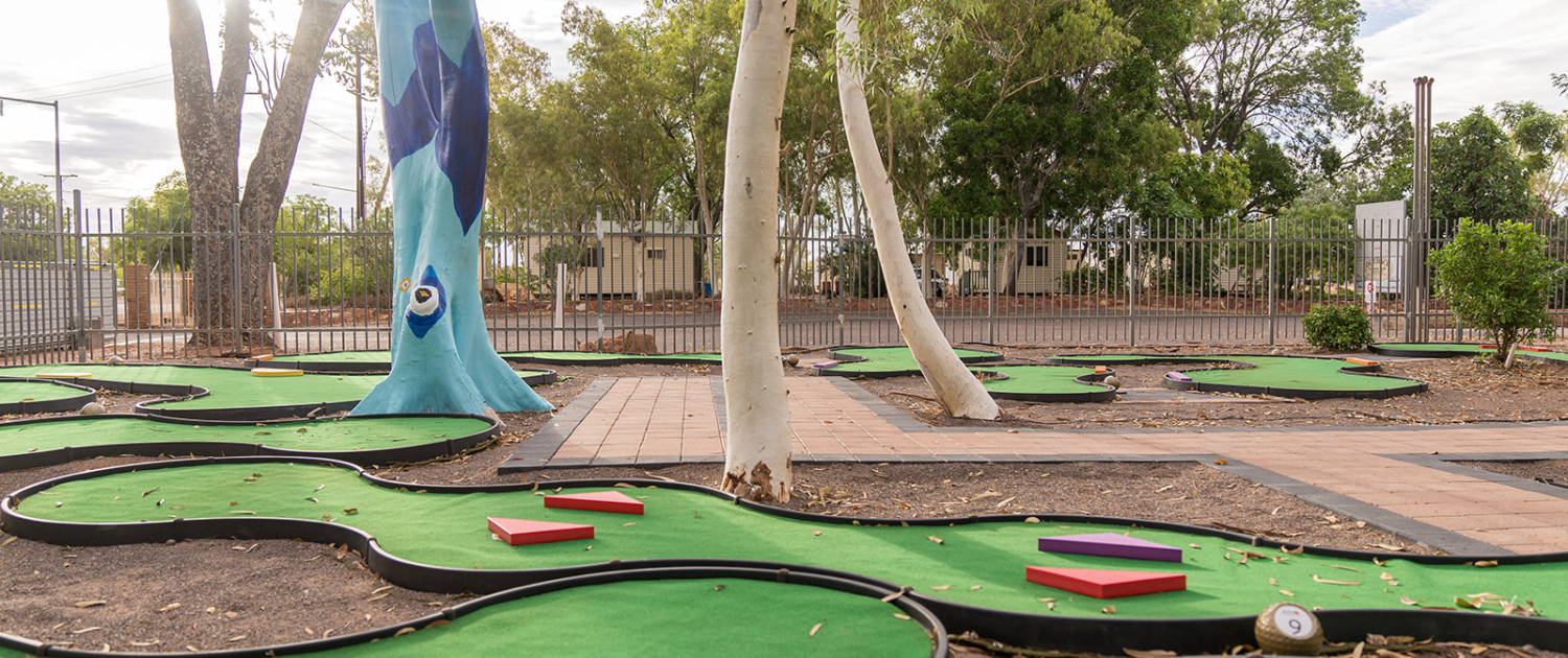 Outback Caravan Park Mini Golf