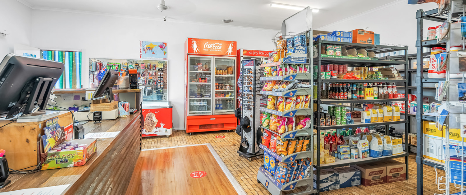 The Red Shop Outback Caravan Park