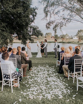 Looking for the perfect venue for your next conference 📊, special event 🎉, or dream wedding 💍? Southern Cross Motel Group has you covered across regional Australia:
Windmill Motel & Events Centre – Mackay, QLD
Gidgee Inn – Cloncurry, QLD
Stirling Motel – Rockhampton, QLD
Sugar Country Motor Inn – Bundaberg, QLD
Parkes International Motor Inn – Parkes, NSW
With versatile function rooms, professional service, and beautifully presented spaces, we make every event seamless and memorable.
🔗 Find out more: southerncrossmotelgroup.com.au